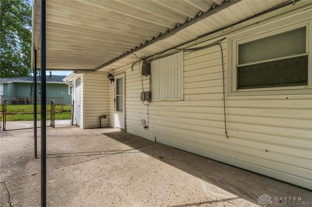 1182 Jeanette Drive, Beavercreek, OH 45432