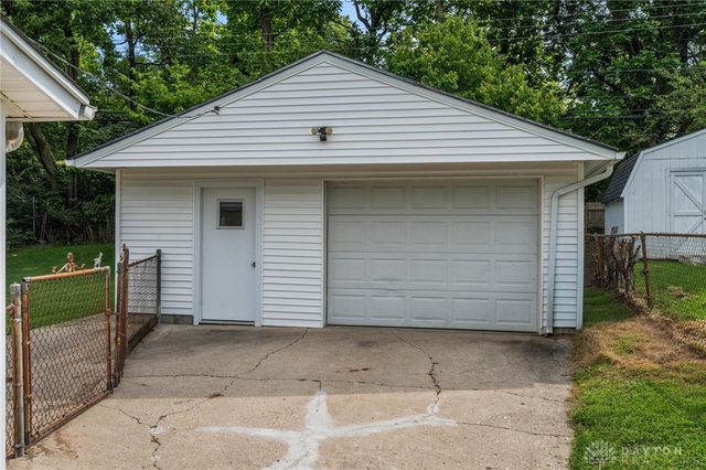 1182 Jeanette Drive, Beavercreek, OH 45432