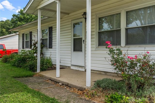 1182 Jeanette Drive, Beavercreek, OH 45432