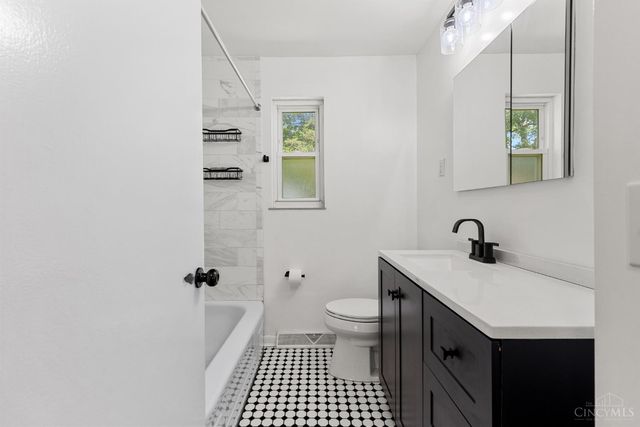 4947 Charlemar Drive, Cincinnati, OH 45227