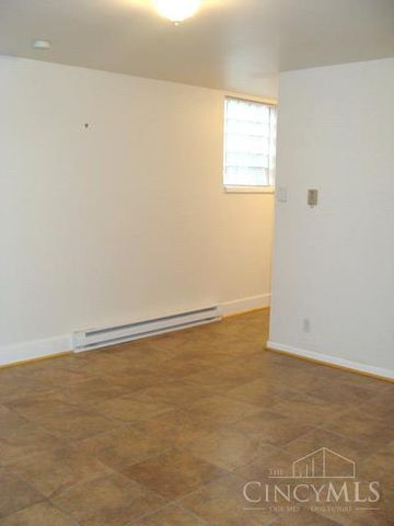 4947 Charlemar Drive, Cincinnati, OH 45227