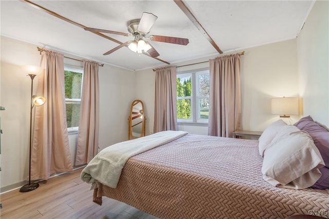 121 Gillespie Avenue, Camillus, NY 13219