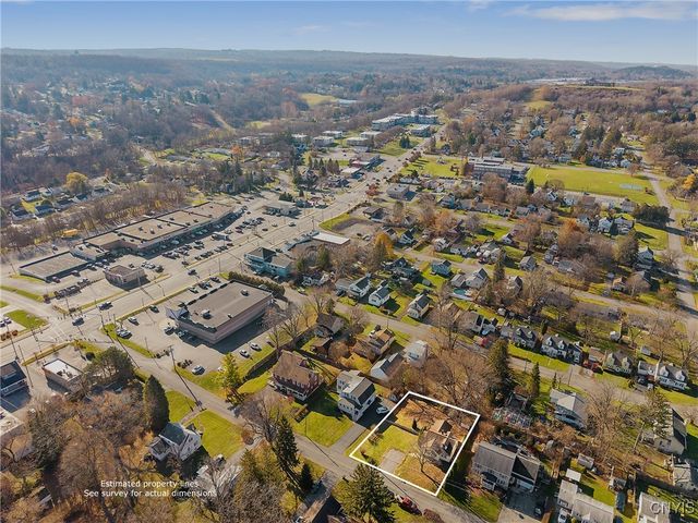 121 Gillespie Avenue, Camillus, NY 13219