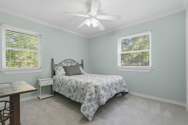 142 Woodland TRL, Leander, TX 78641