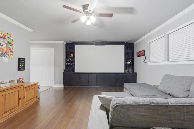 142 Woodland TRL, Leander, TX 78641