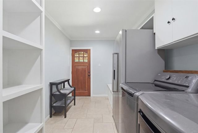 142 Woodland TRL, Leander, TX 78641