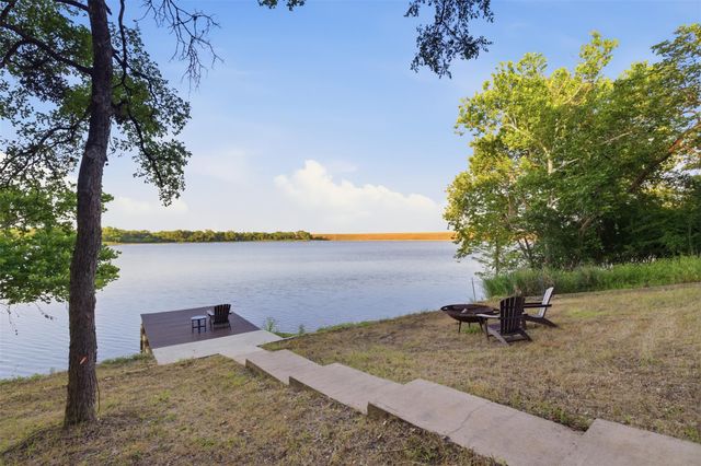 142 Woodland TRL, Leander, TX 78641