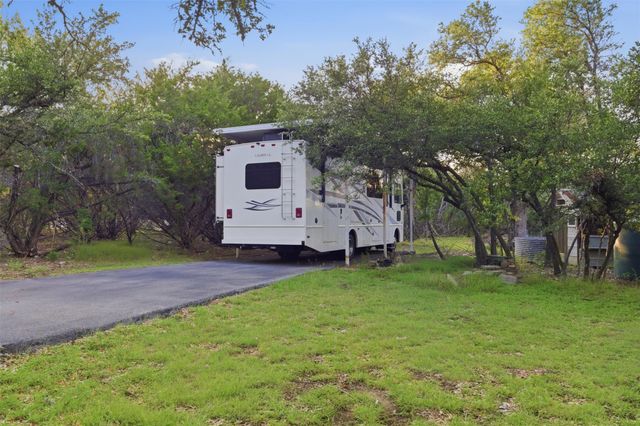 142 Woodland TRL, Leander, TX 78641
