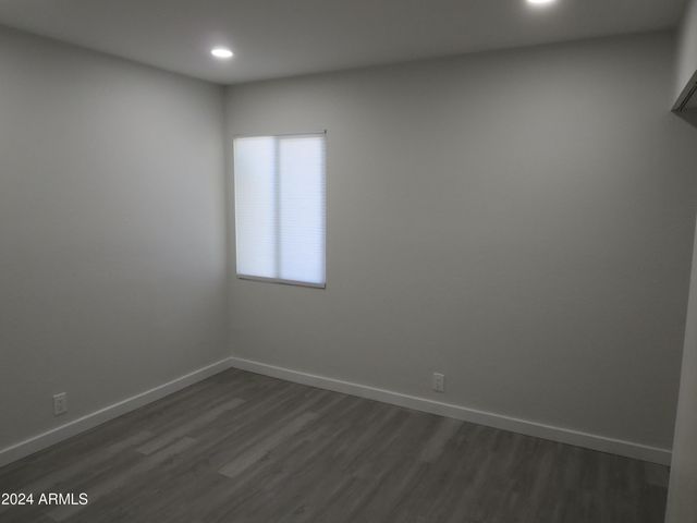 1450 E BETHANY HOME Road 34, Phoenix, AZ 85014