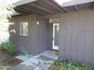 1450 E BETHANY HOME Road 34, Phoenix, AZ 85014