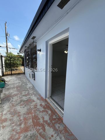 1261 W 60th Ter 1261, Hialeah, FL 33012