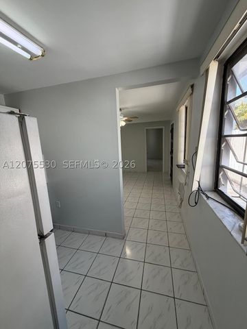 1261 W 60th Ter 1261, Hialeah, FL 33012