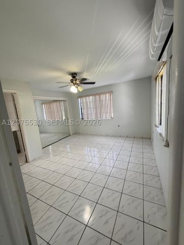 1261 W 60th Ter 1261, Hialeah, FL 33012