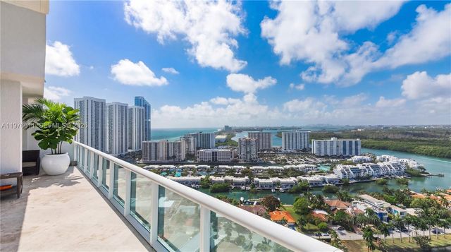 16500 Collins Ave PHE, Sunny Isles Beach, FL 33160