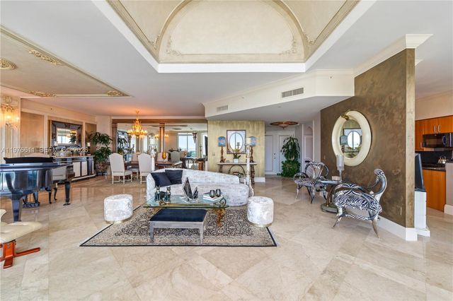 16500 Collins Ave PHE, Sunny Isles Beach, FL 33160