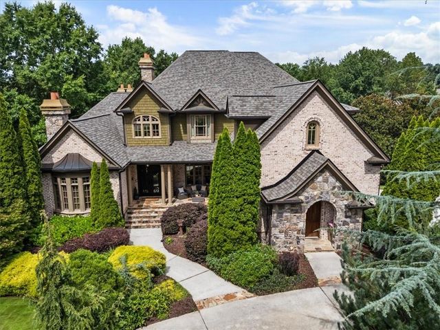 2432 Autumn Maple Drive, Braselton, GA 30517