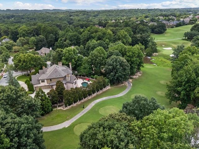 2432 Autumn Maple Drive, Braselton, GA 30517