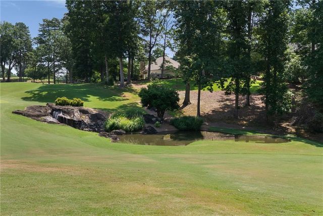 2432 Autumn Maple Drive, Braselton, GA 30517