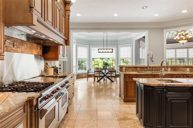 2432 Autumn Maple Drive, Braselton, GA 30517
