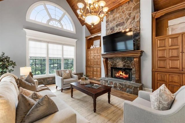 2432 Autumn Maple Drive, Braselton, GA 30517