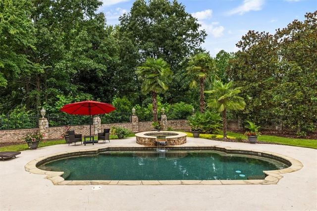 2432 Autumn Maple Drive, Braselton, GA 30517