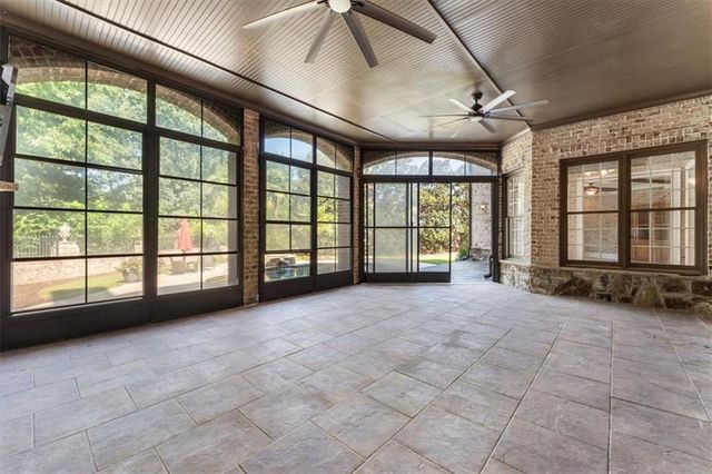 2432 Autumn Maple Drive, Braselton, GA 30517