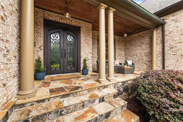 2432 Autumn Maple Drive, Braselton, GA 30517