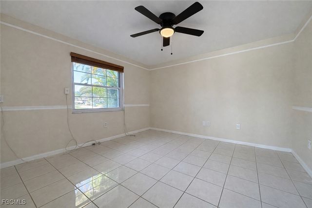 1010 SE 43rd TER, Cape Coral, FL 33904