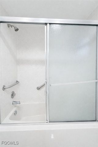 1010 SE 43rd TER, Cape Coral, FL 33904