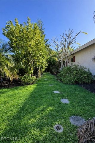 1010 SE 43rd TER, Cape Coral, FL 33904