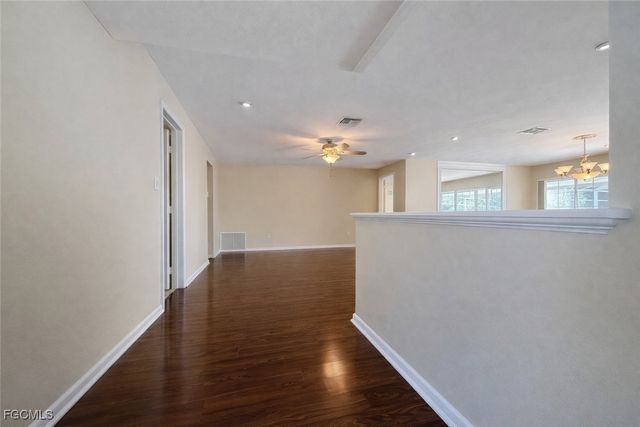 1010 SE 43rd TER, Cape Coral, FL 33904