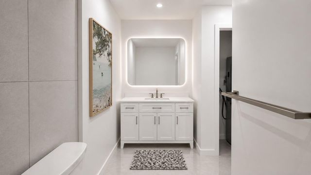6249 Bay Club Drive 3, Fort Lauderdale, FL 33308