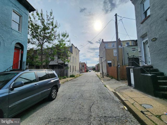 2004 RIDGEHILL AVE, Baltimore, MD 21217