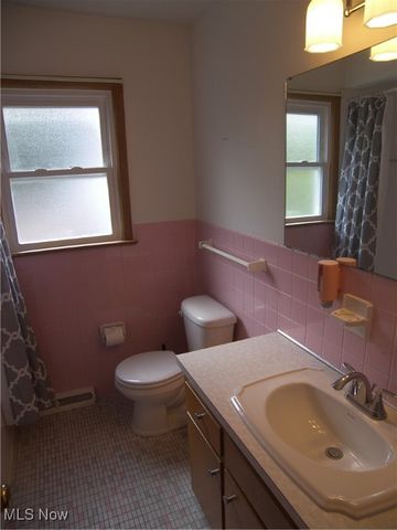 1775 Braeburn Park Drive, Euclid, OH 44117