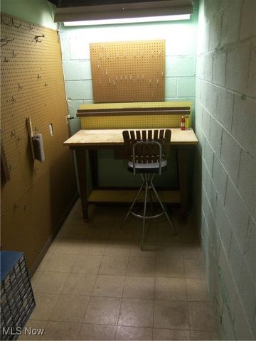 1775 Braeburn Park Drive, Euclid, OH 44117