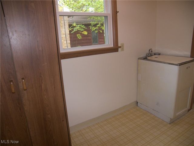 1775 Braeburn Park Drive, Euclid, OH 44117