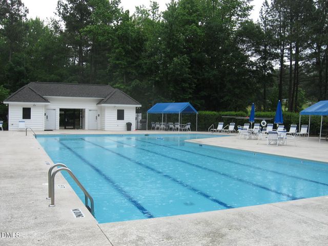 1203 Fairfax Woods Drive, Apex, NC 27502