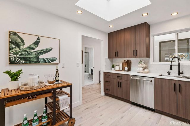 18 Prague Street, San Francisco, CA 94112