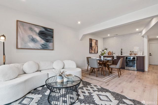 18 Prague Street, San Francisco, CA 94112