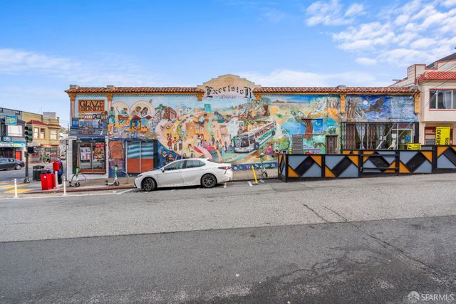 18 Prague Street, San Francisco, CA 94112