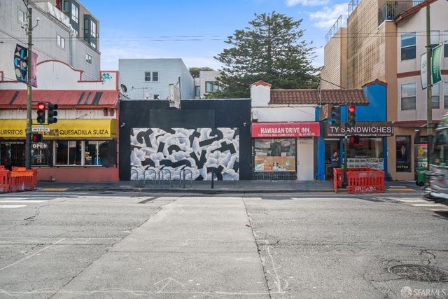 18 Prague Street, San Francisco, CA 94112