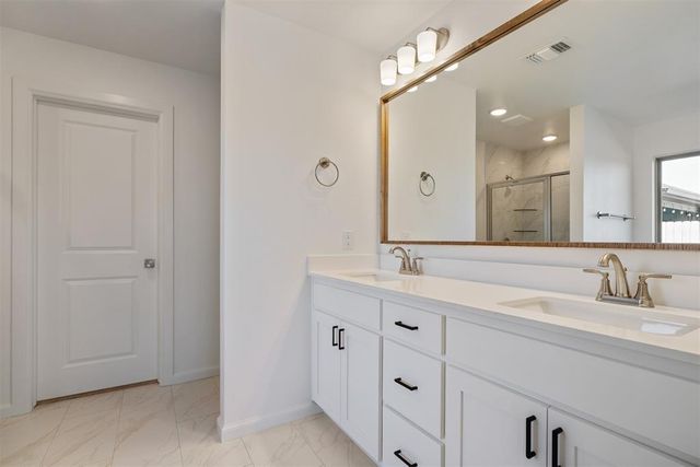 13505 Grass Plain Avenue, Piedmont, OK 73078