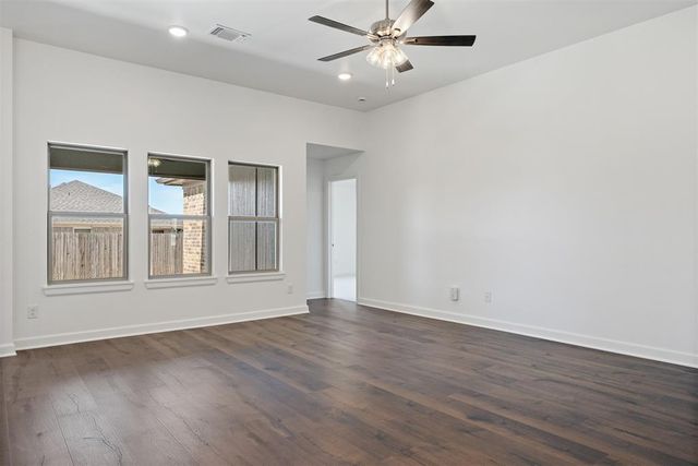 13505 Grass Plain Avenue, Piedmont, OK 73078