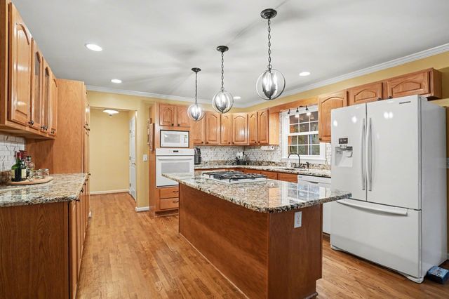 753 Robin Dr., Georgetown, SC 29440