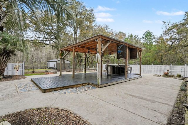 753 Robin Dr., Georgetown, SC 29440