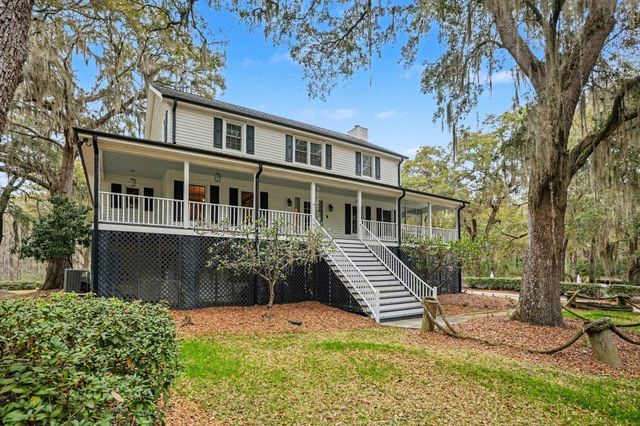 753 Robin Dr., Georgetown, SC 29440