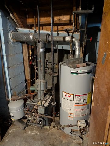 56 Catherine Street, Hartford, CT 06106