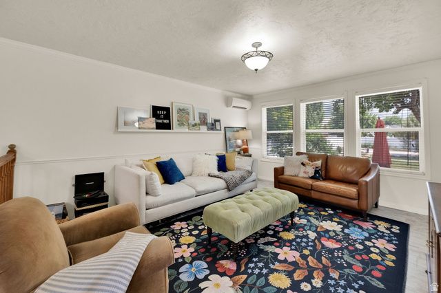 533 W 1850 N, Centerville, UT 84014