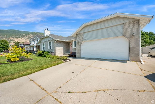 533 W 1850 N, Centerville, UT 84014