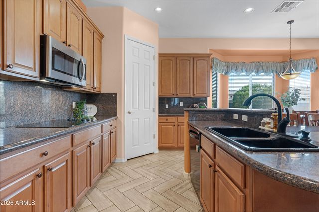 5610 N LYLE Court, Litchfield Park, AZ 85340